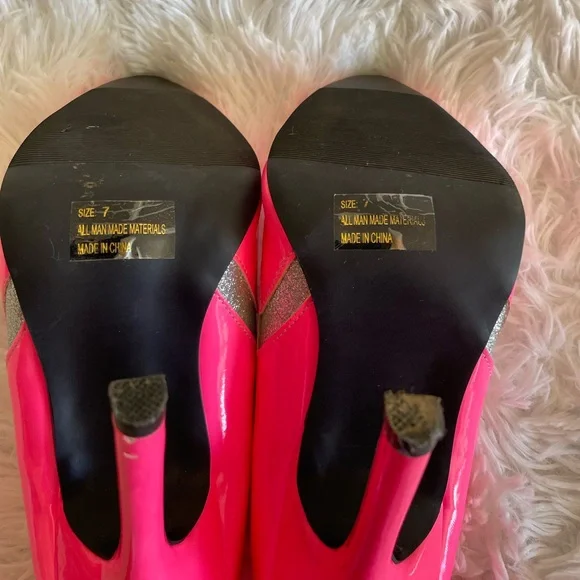 Ellie 80s/rocker heels, size 7 - Picture 9 of 14